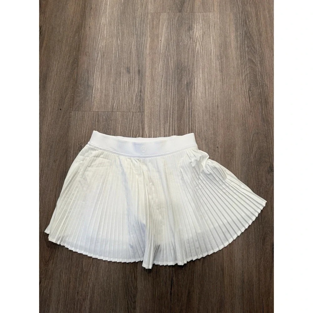 Lululemon Varsity High Rise Pleated Tennis Skirt‎ White Active Sz 4